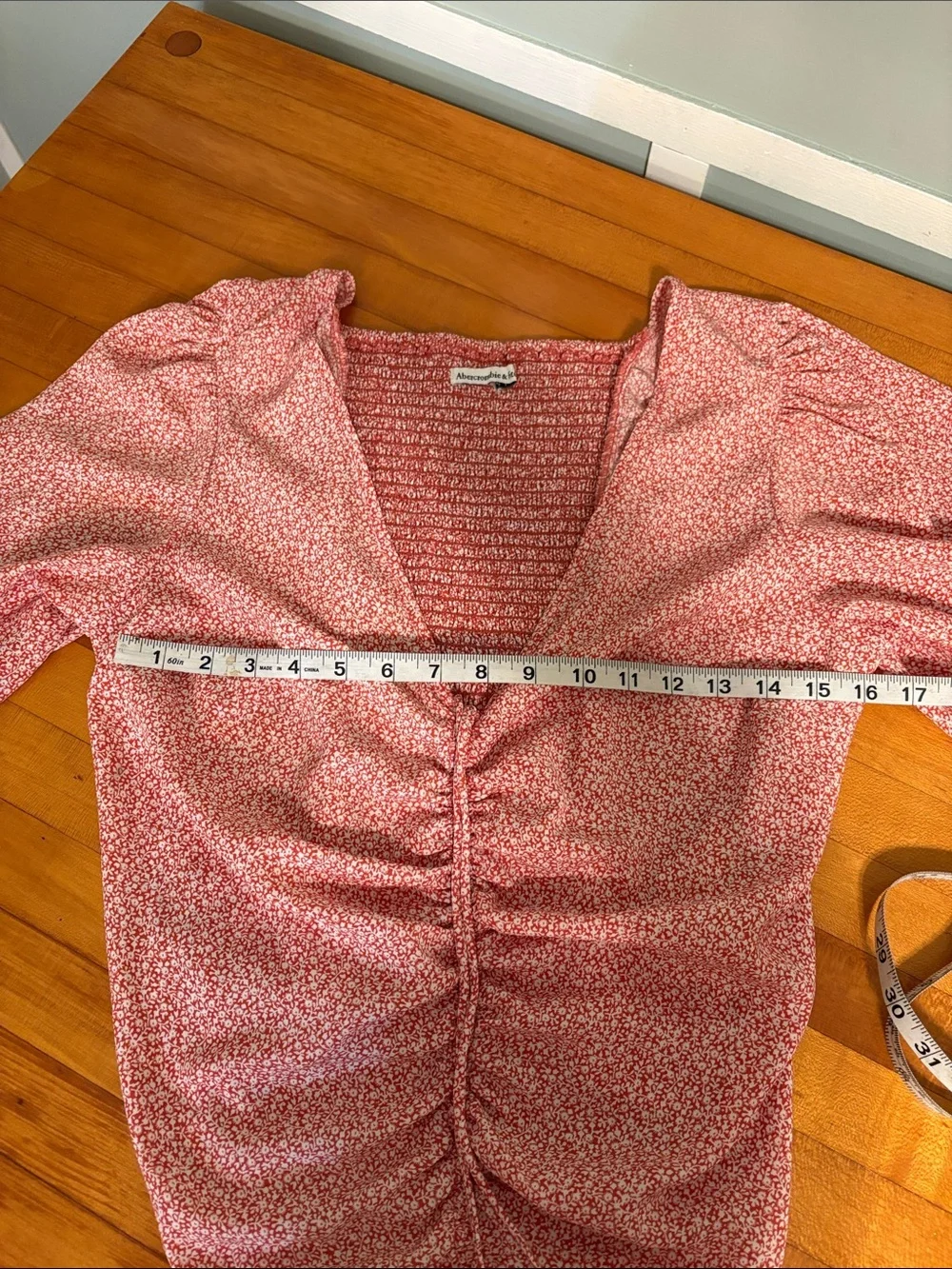 Abercrombie & Fitch Coral Pink Ruched Puff-Sleeve Crop Top